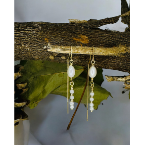 rekder med hvide moonstone og ferskvandsperler